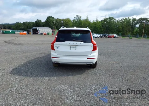 2016 Volvo Xc90 T6 Momentum из США, поврежденный, VIN YV4A22PK1G1088530